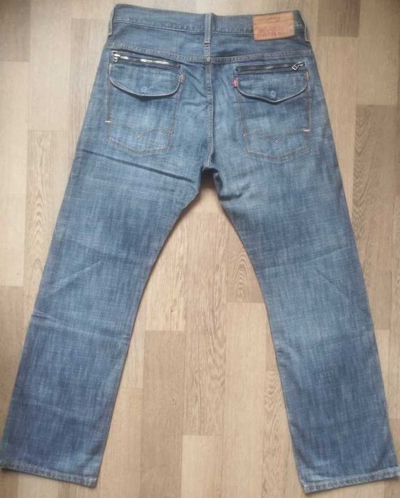 Мужские джинсы Levis Red 32/30