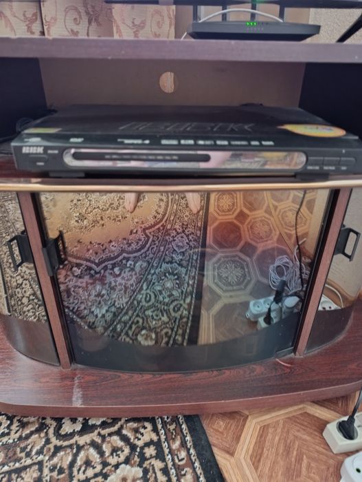 Продам DVD проигрыватель