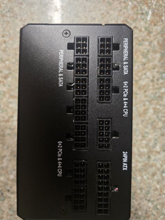 Fonte de alimentação Corsair Rm 750 Avariada Peças