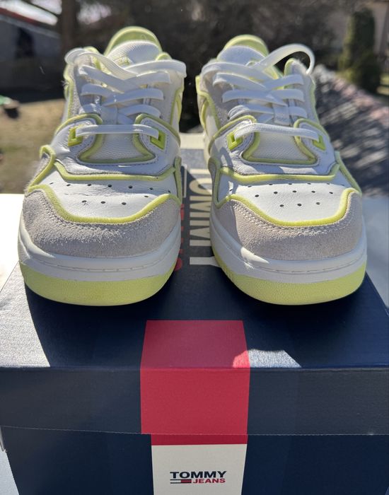 Trampki Tommy Hilfiger damskie w rozmiarze 39