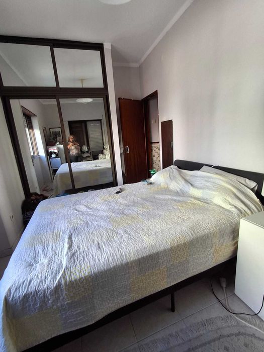 Quarto para casal ou individual.