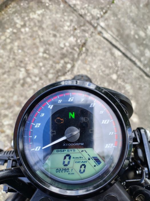 UM Scrambler x naked 125cc 2300km
