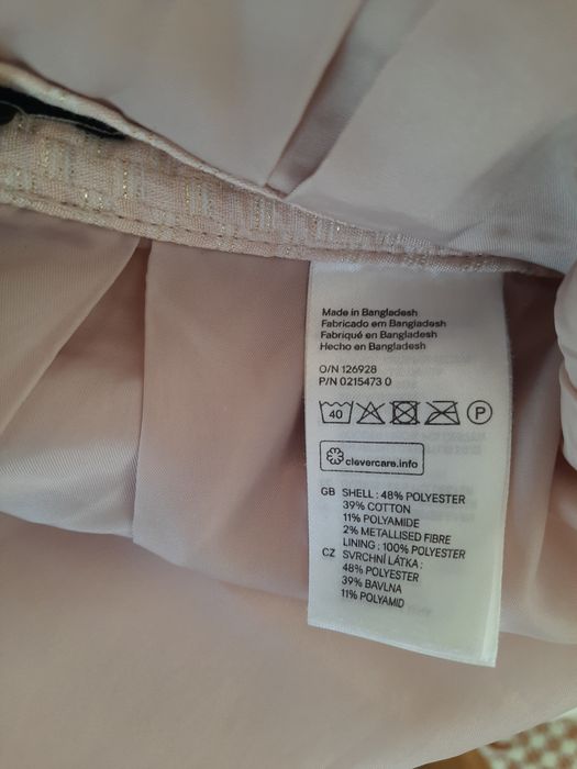 Spódnica pudrowa pudroworóżowa w kontrafałdy M 38 H&M