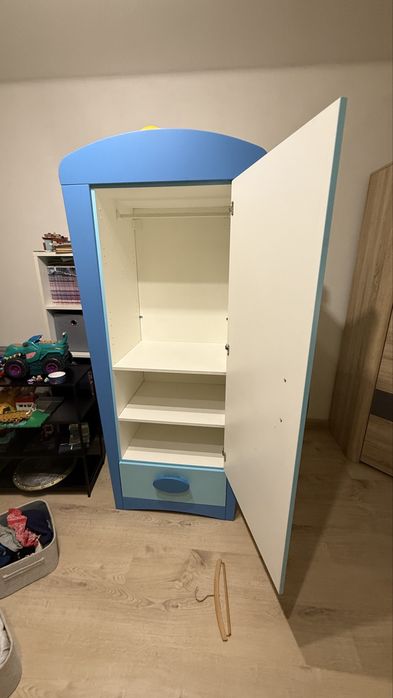 Szafa i komoda dla dziecka ikea