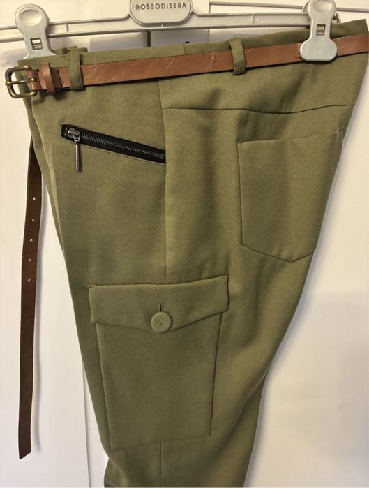 Simple dziewicza wełna virgin wool wełniane khaki z kieszeniami bojowk