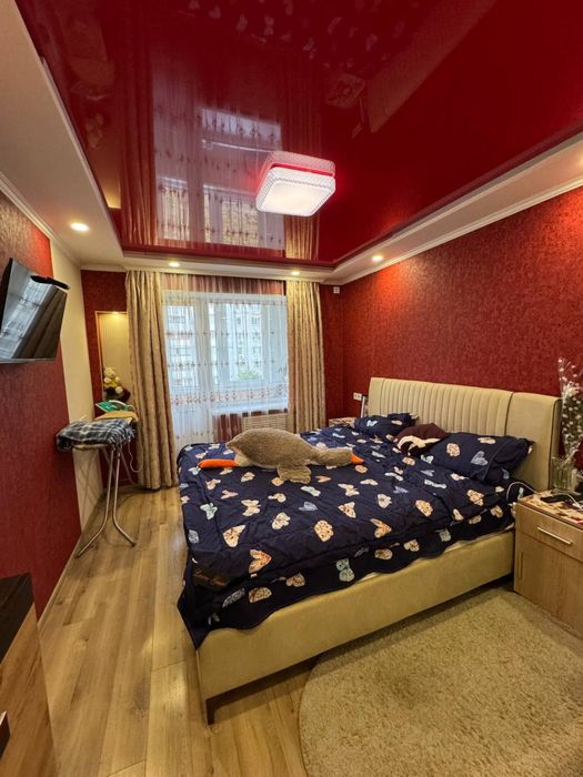 Продам 3х комнатную квартиру район острова