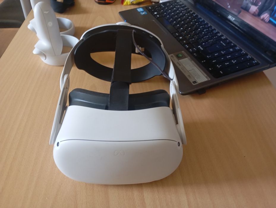 VR Oculus quest 2 продам + кабель + кріплення