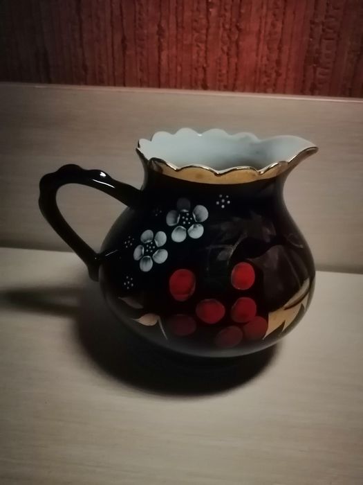 Молочник кобальт Довбиш