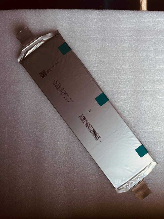 Акумуляторний елемент LGX E66