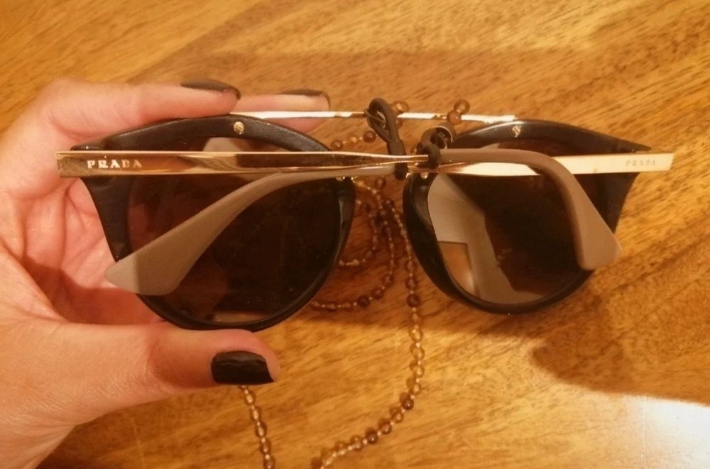 Óculos de sol Prada
