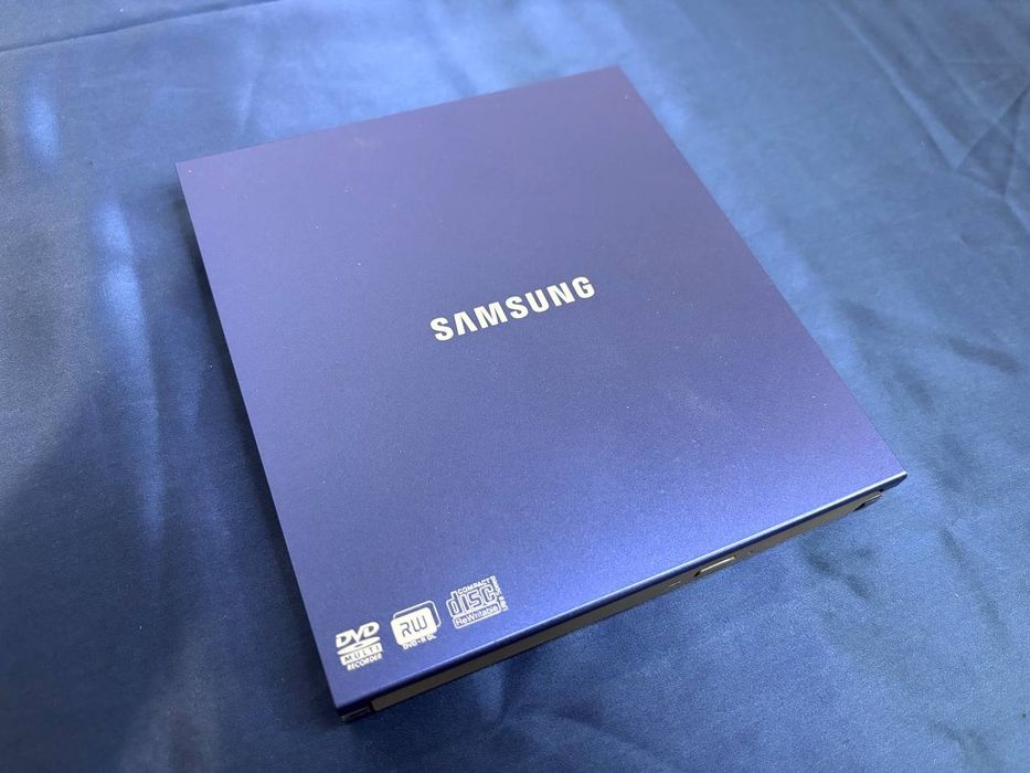 внешний DVD-привод Samsung SE-S084