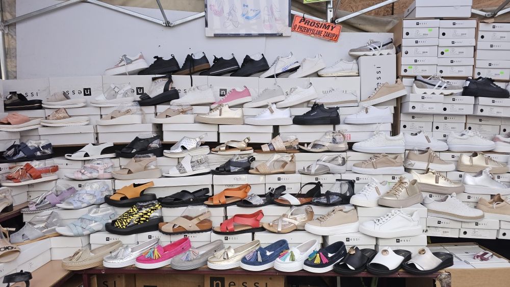 Mokasyny *Nessi*Skóra naturalna R.37-41