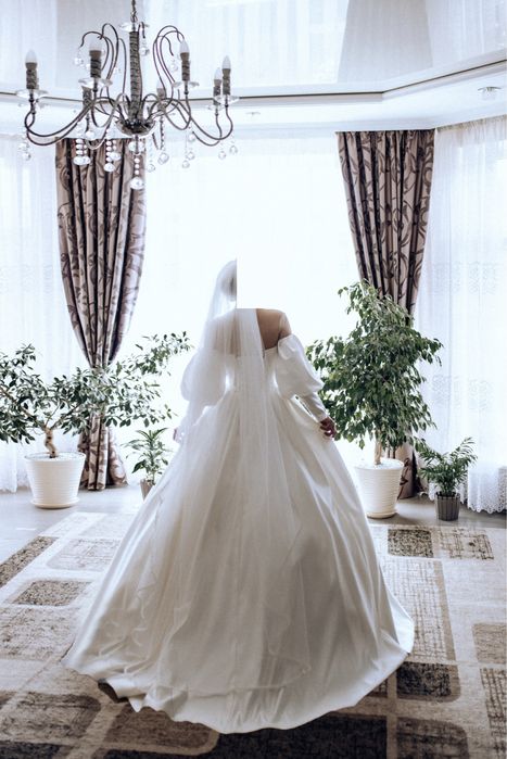 Продам весільну сукню!