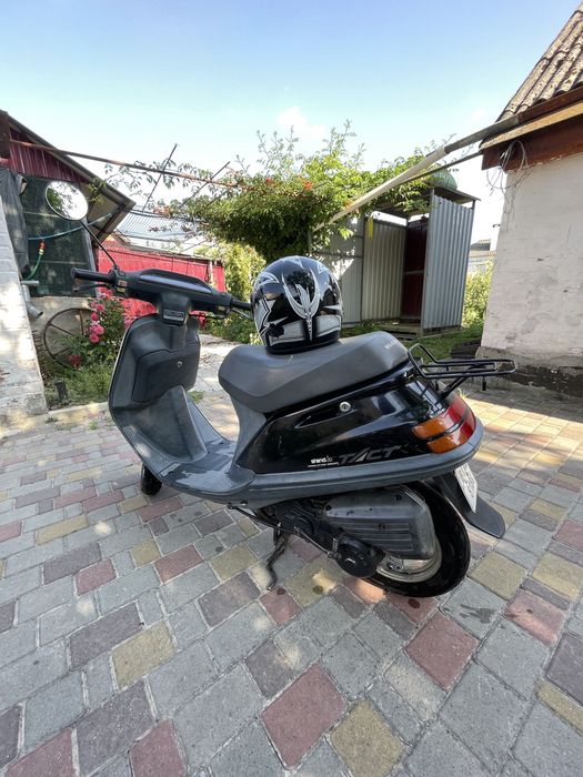 Продам скутер Honda tact 24