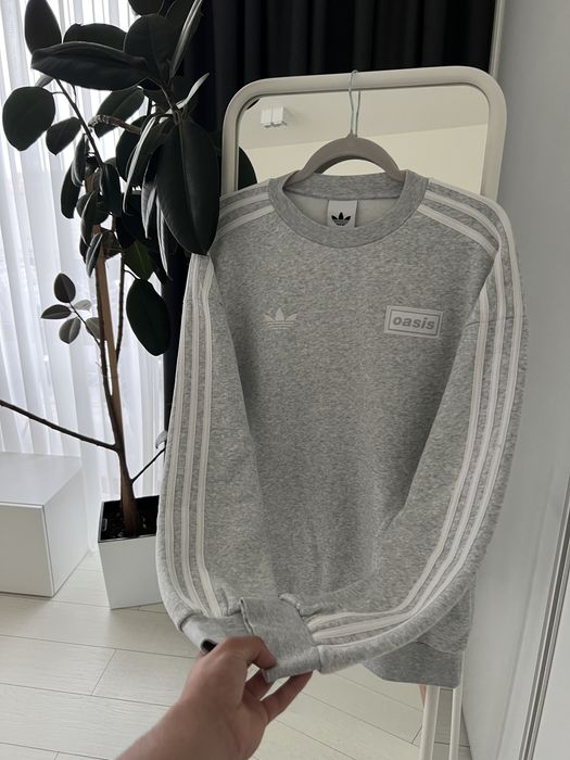 Світшот Adidas Oasis