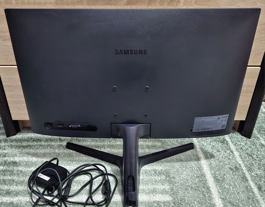 Монітор Samsung S24R350FHI (бита матриця, без БЖ)