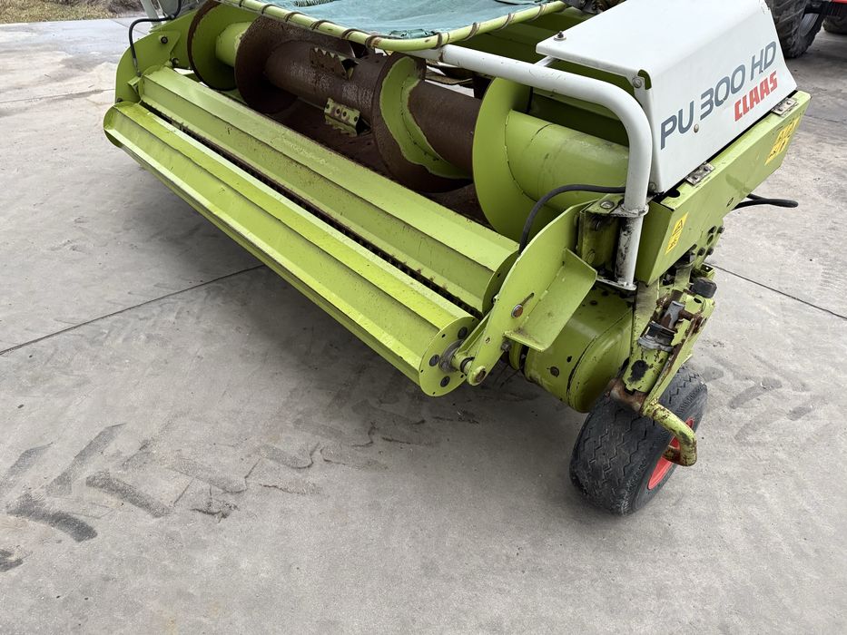 Podbieracz do trawy Claas PU 300 HD ,jaguar nie john deere.new holland