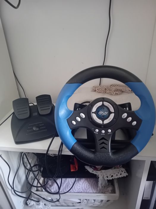 Televisão e volante