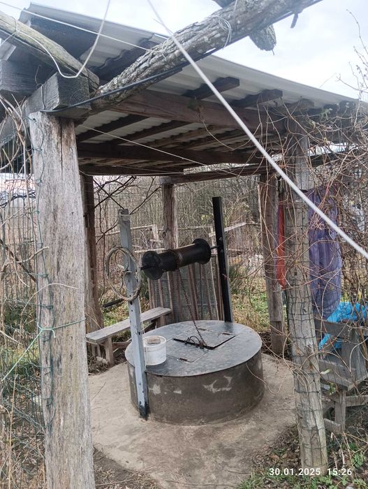 Будинок-господарство з пасікою в Кам'янець-Подільському р-ні