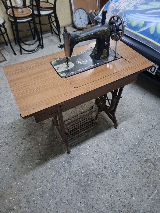 Máquina costura antiga