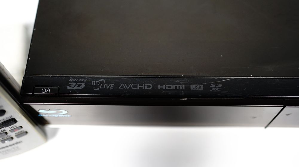 Multimedialny Blu-Ray Panasonic DMP-BDT300 2xUSB 2xHDMI Mp3 mkv DivX