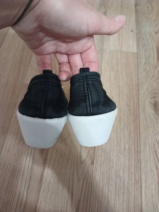 Женская обувь 37.38рКросівки.Мокасіни.Туфлі.Взуття жіноче 37.38р