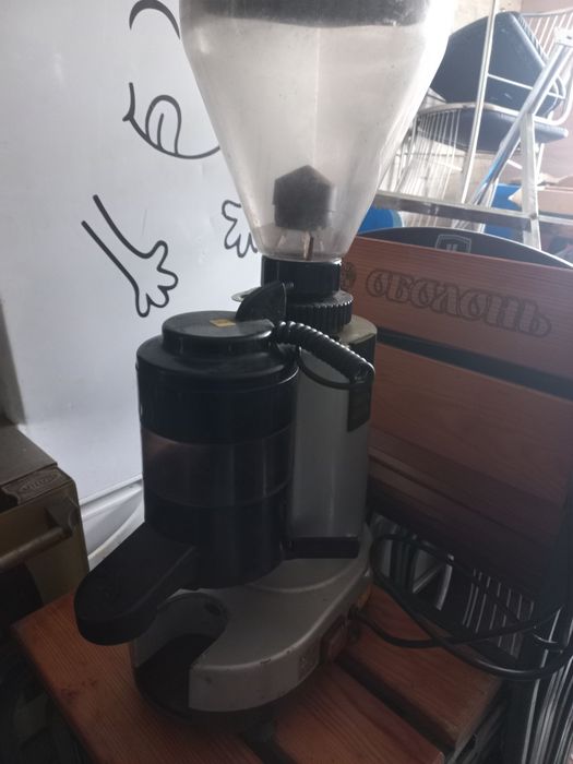 Продам кофемолку