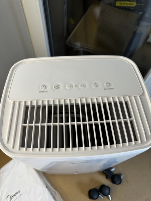 Осушувач повітря Midea 12 л/добу | Новий | Тихий