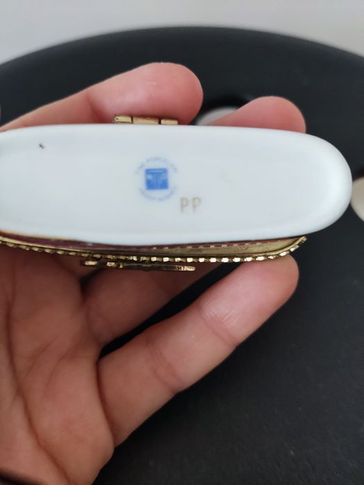 Caixinha antiga em tons de rosa vintage