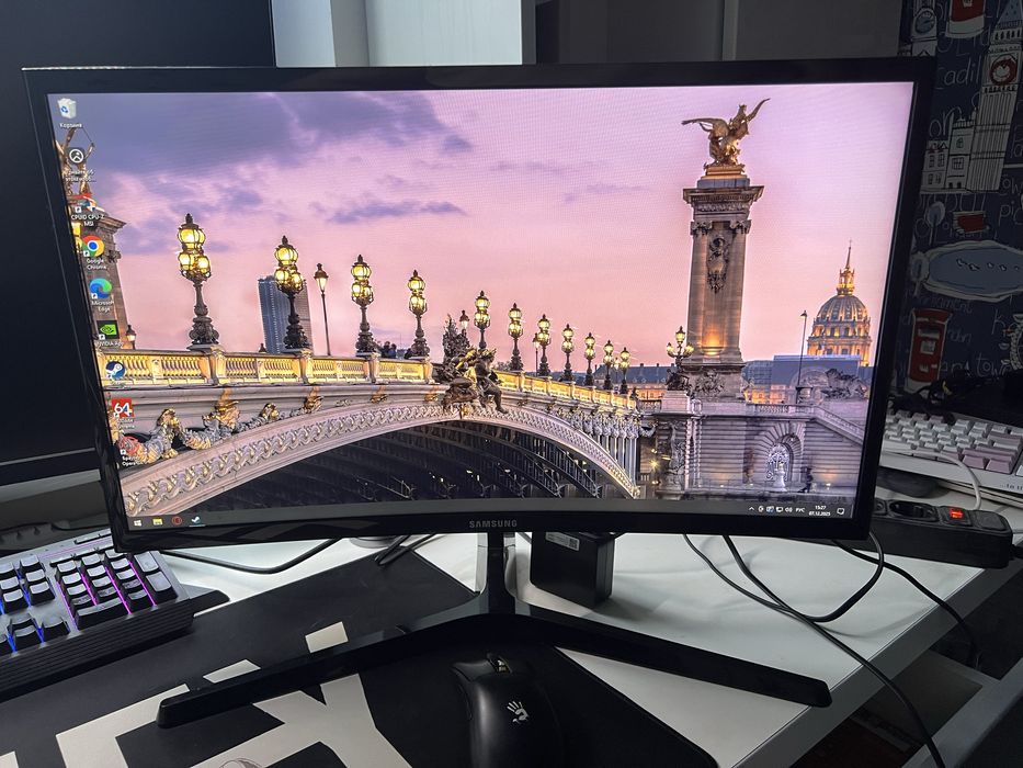 Монітор 23.5 Samsung C24RG50 144Hz