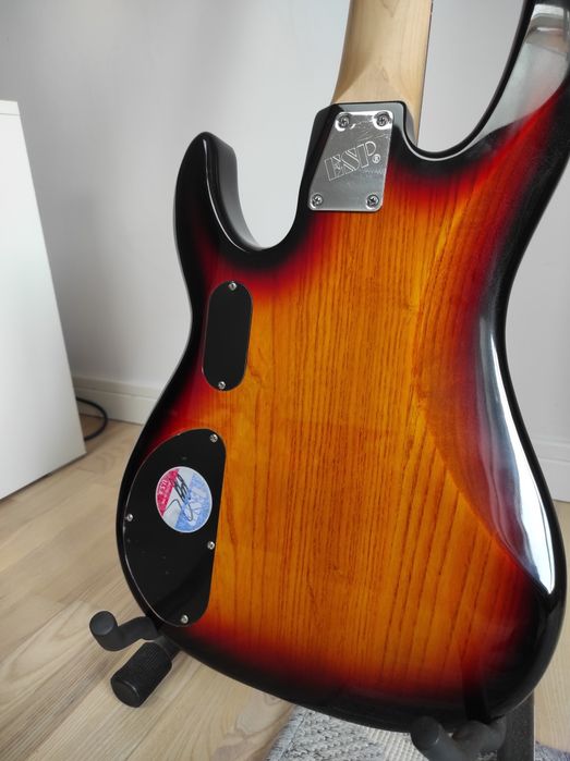 ESP LTD Surveyor 405 bas 5 strunowy