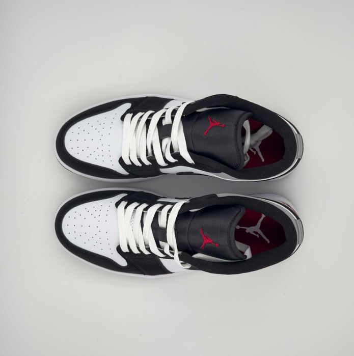 Nike Air Jordan 1 Retro Low OG Black and White Розмір 42
