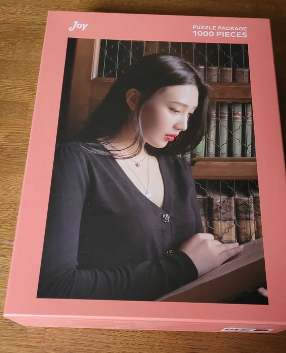 Puzzle Joy (Red Velvet) - 1000 sztuk + plakat, pocztówka