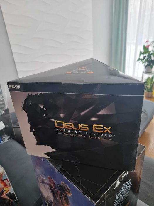 Deus Ex Mankind Divided edycja kolekcjonerska PC