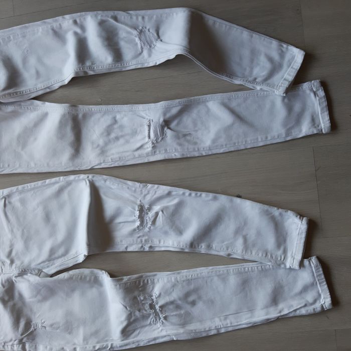 Białe jeansy ZARA xs/s spodnie dziury destroyed drugie GRATIS