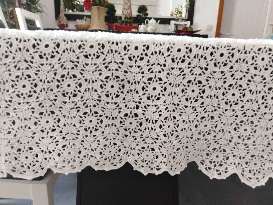 Toalha em renda branca