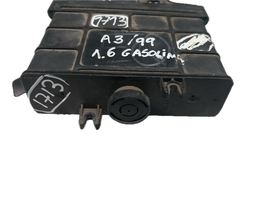 Módulo genérico VOLKSWAGEN Golf IV (1J1)