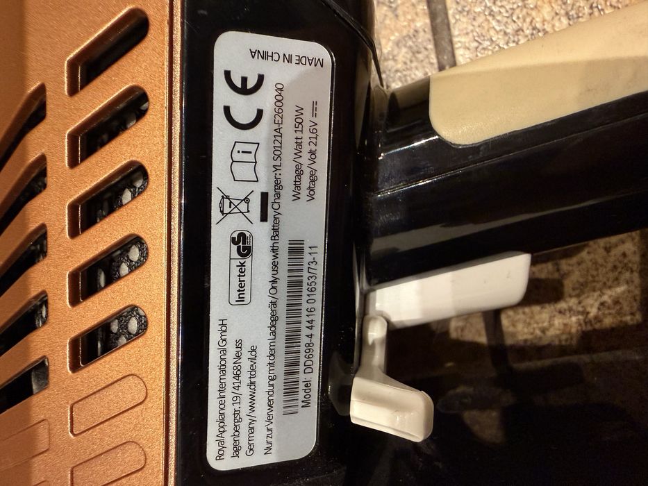 Dirt Devil Cavalier total home DD698-4 odkurzacz bezprzewodowy