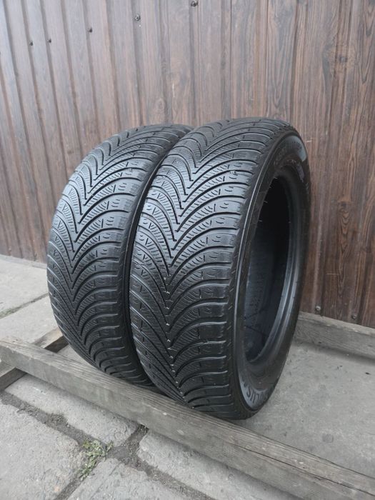 Шини зимові 185/60/r15, Kumho  Solus 4S HA32, 2020р.