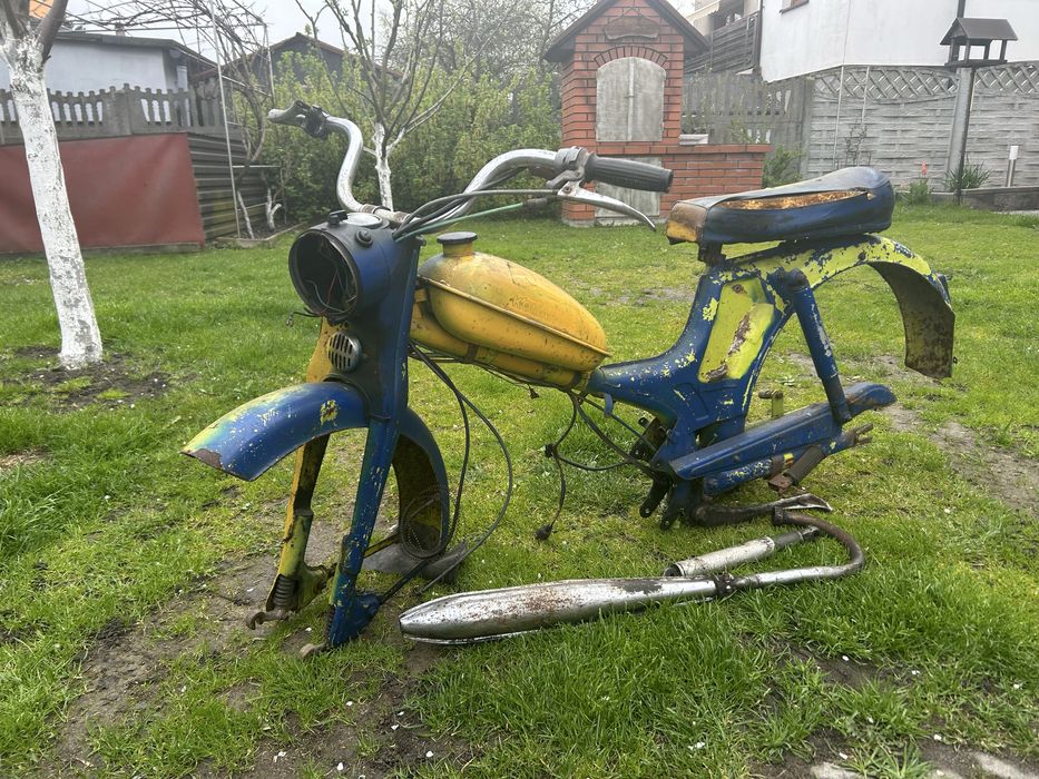Komar 2350 kadet motorynka polo pegaz jawka  ogar rama i czesci