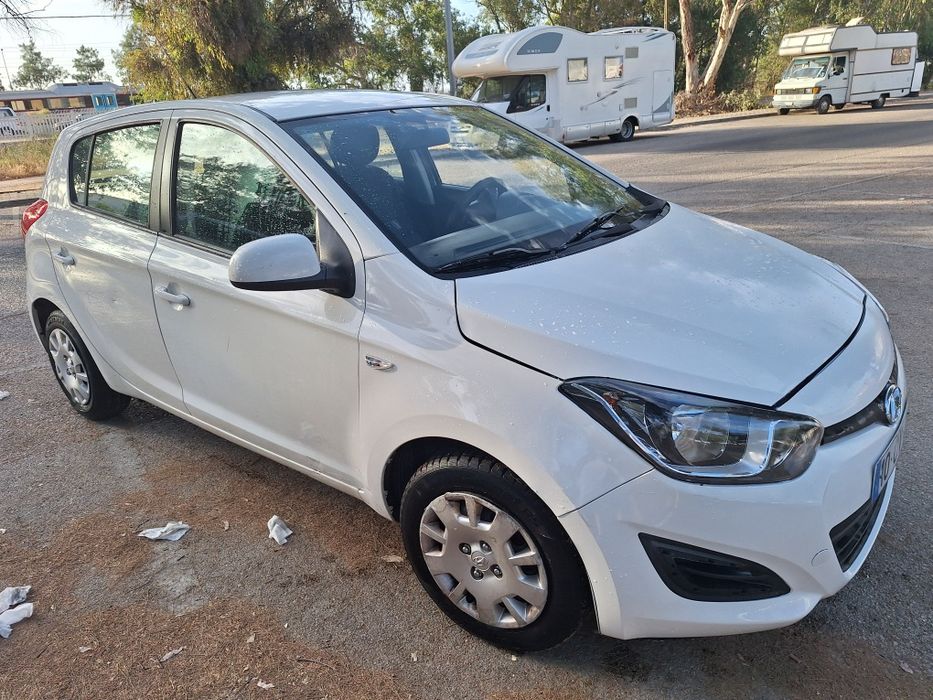 Carro Hyundai i20 1.2