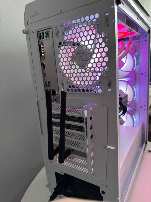Komputer PC - Nvidia RTX 3060 12GB, Ryzen 5 5600X, 32GB RAM, 1.5TB SSD
