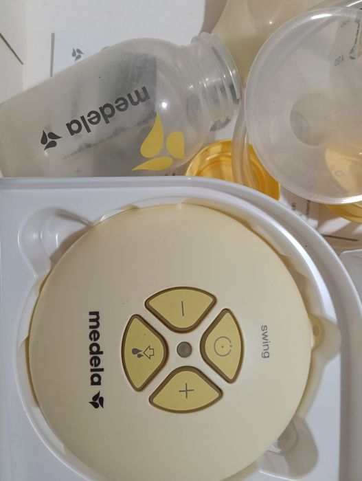 Bomba elétrica de tirar leite Medela Swing