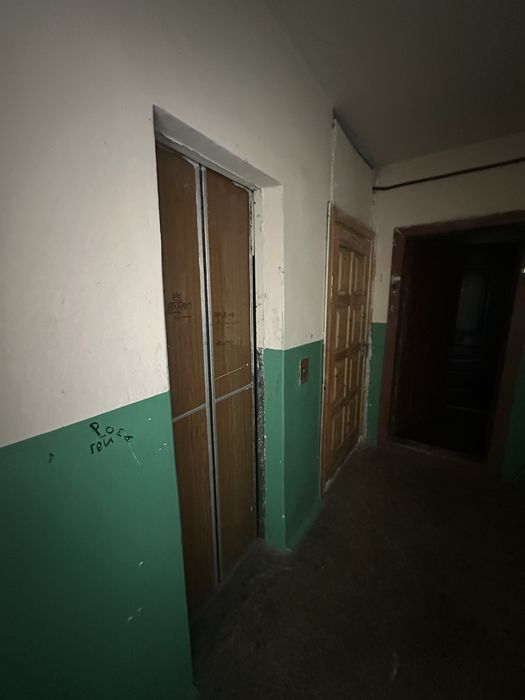 Терміново продам двокімнатну квартиру по вулиці Миколайчука