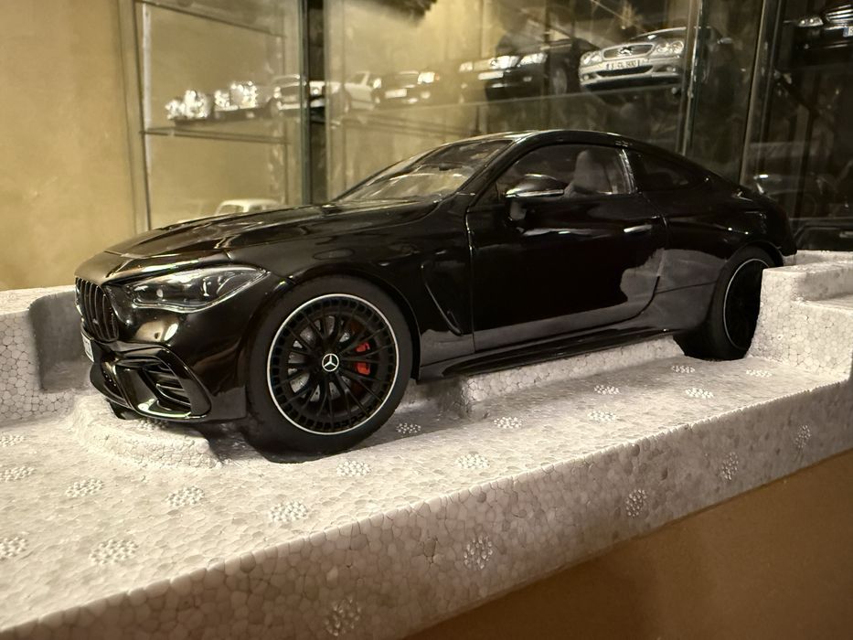 Mercedes cle 53 amg 1:18