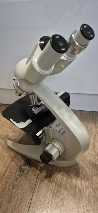 Mikroskop biologiczny PZO 2x okular