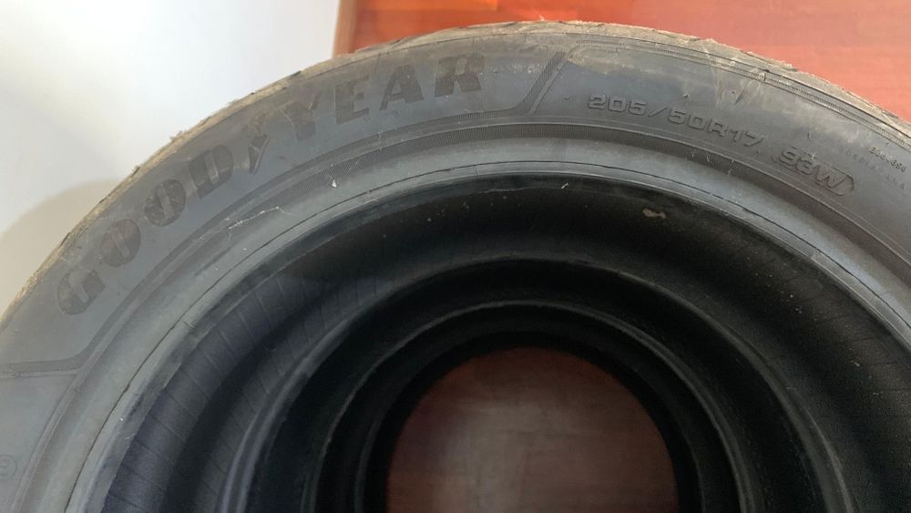 4 Pneu Goodyear 205/50r17