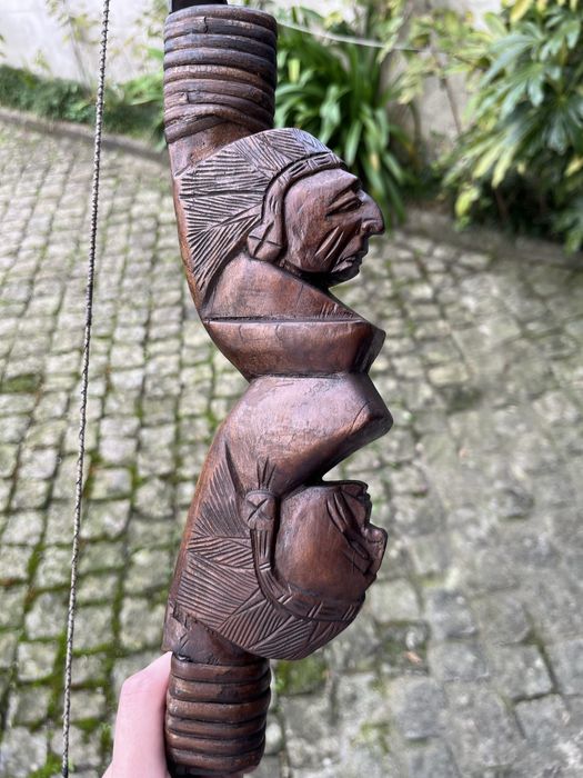 Arco de flecha decorativo