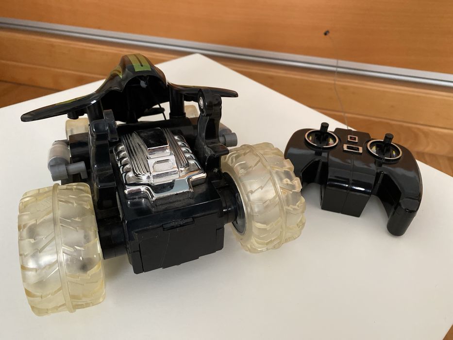 Vendo carro controle remoto.