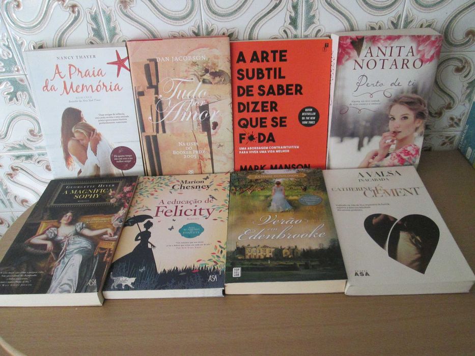 Vendo Romances e Outros livros (2)